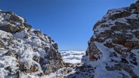 Charmant plateau de 1350 km², 1766ème étage sans ascenseur, très lumineux avec vue dégagée sans vis-à-vis