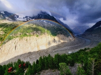 Double arc en ciel sur mer de glace