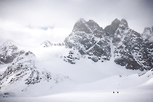 L'Eveque dans le blanc