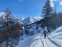 Sous le soleil de Névachie exactement