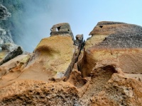 Sous l'œil des fantômes